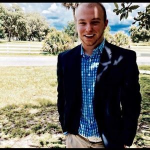 Meet your Posher, Eric